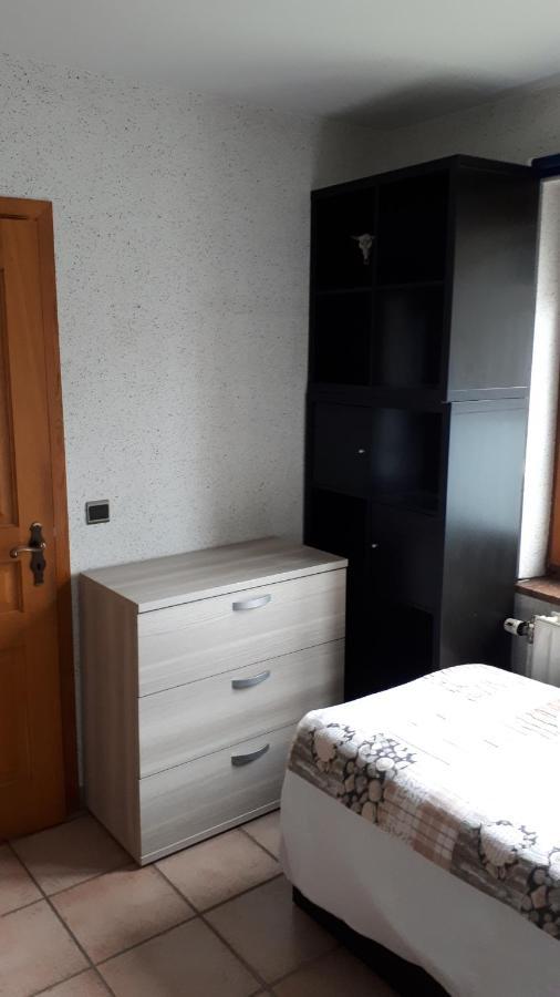 Chambre D'Hotes Du Tailfer Lustin Exteriér fotografie