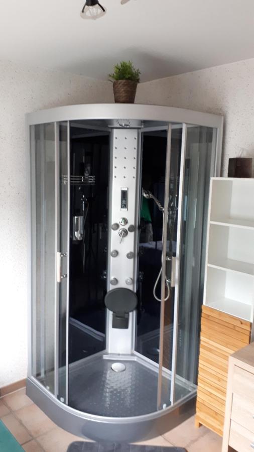 Chambre D'Hotes Du Tailfer Lustin Exteriér fotografie